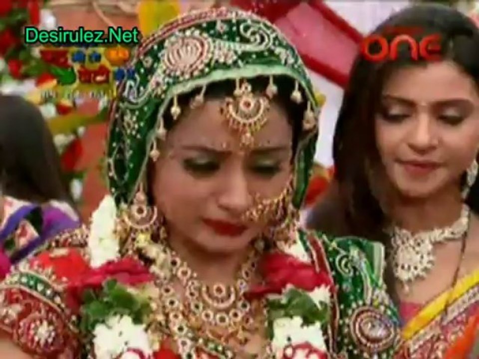 Jhilmil Sitaron Ka Aangan Hoga 18th October 2013 pt3