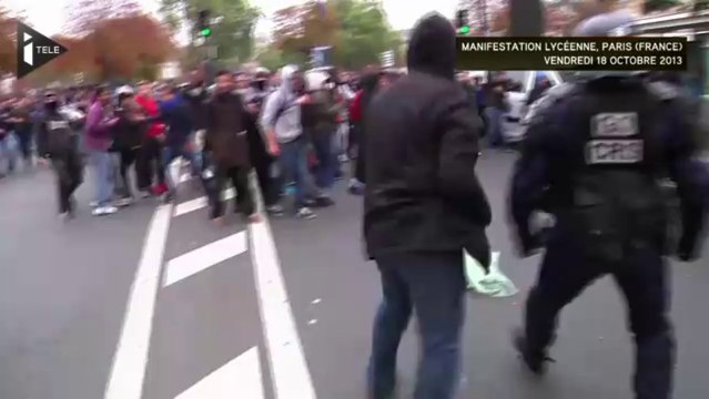 Leonarda : flics en civils vs lycéens en colère