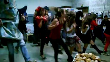 Flashmob Les Sardines à Saint-Ambroix