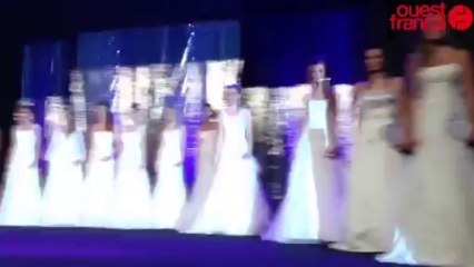 Скачать видео: Miss Bretagne 2013 : quinze candidates en lice - 15 miss defilent ce soir a Gourin