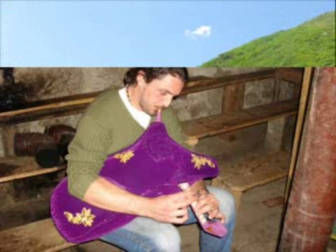 Behçet Gülas Ah Güzelim