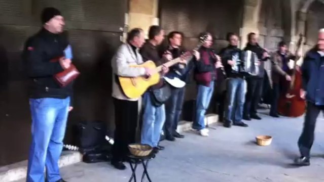 Place des Voges Band
