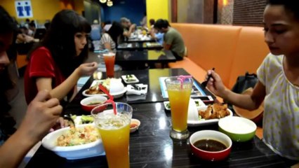 Toilet-themed restaurant makes big business in L.A.