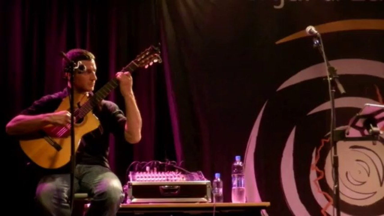 CHJAR' DI LUNA  "LA MONTAGNE" (JEAN FERRAT) A L'ÎLE-ROUSSE   (HAUTE-CORSE) LE 11 OCTOBRE 2013