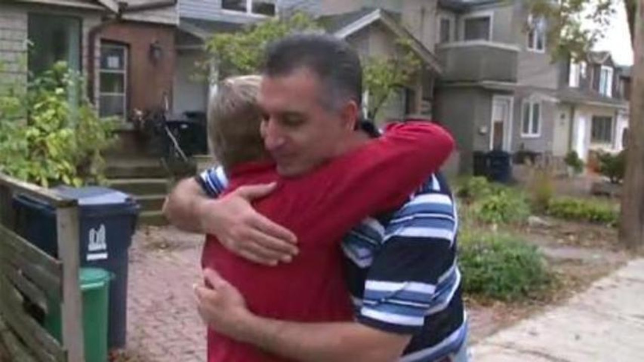 Iran frees Canadian political prisoner