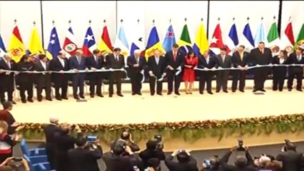 El Príncipe y Rajoy inauguran la sede permanente del Parlamento Latinoamericano (Parlatino)