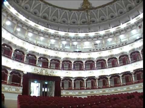 TG 18.10.13 Petruzzelli, riflettori accesi della Procura su appalti pilotati e fatture gonfiate