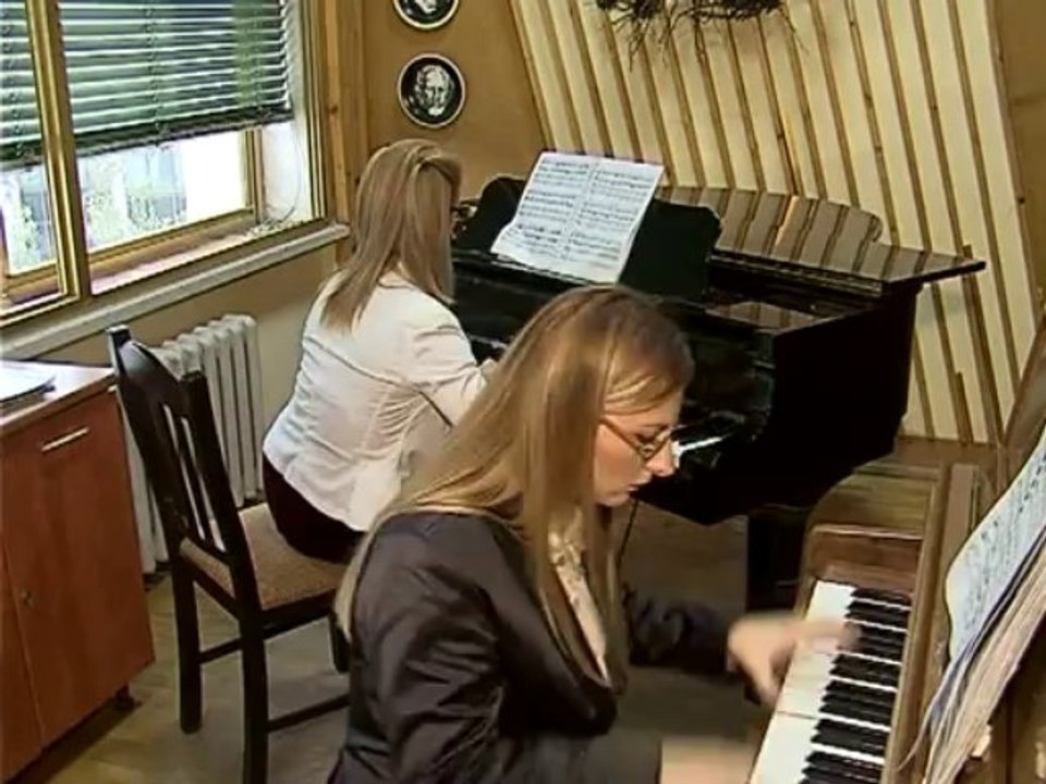 IBRAHIMI & BUFAJ, "NGA BALETI TEK TANGO"