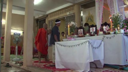 Families mourn Laos air disaster victims