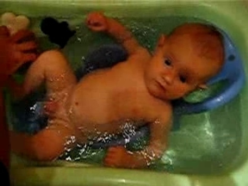 Arthur la grenouille (2 mois)