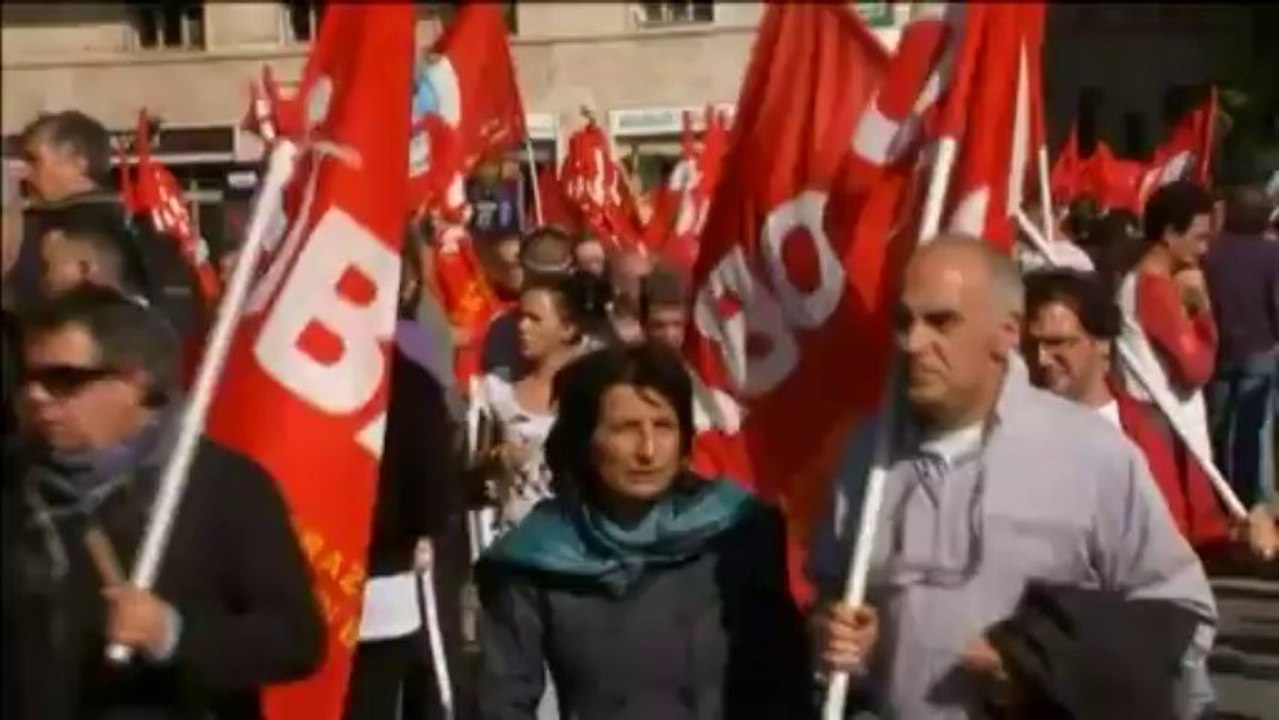 Des milliers de personnes manifestent contre l'austérité à Rome