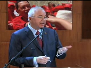 No está planteada una devaluación en Venezuela