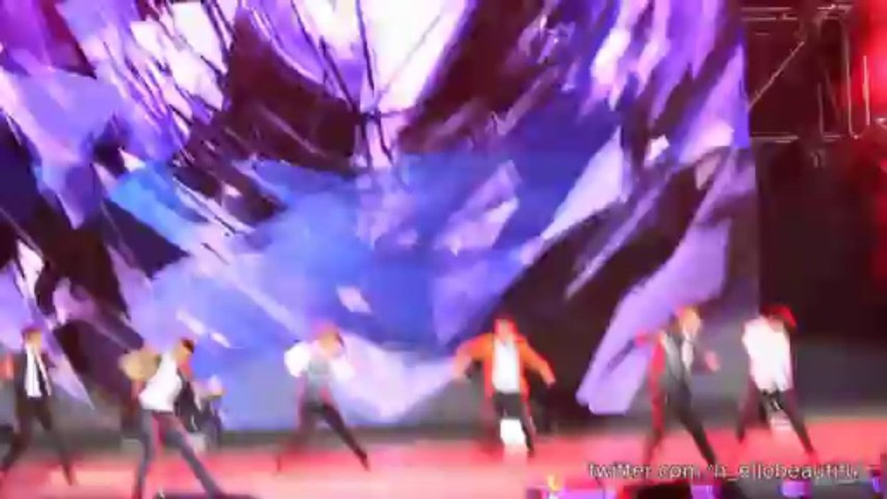 2PM Music Bank Live in Jakarta - Hearbeat