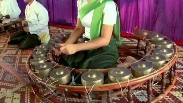 Cambodian music - Khmer orchestra track