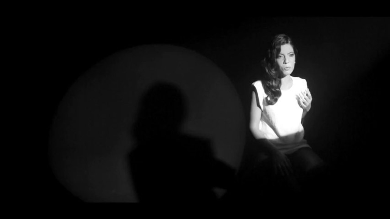 Neslihan - O Bilmiyor