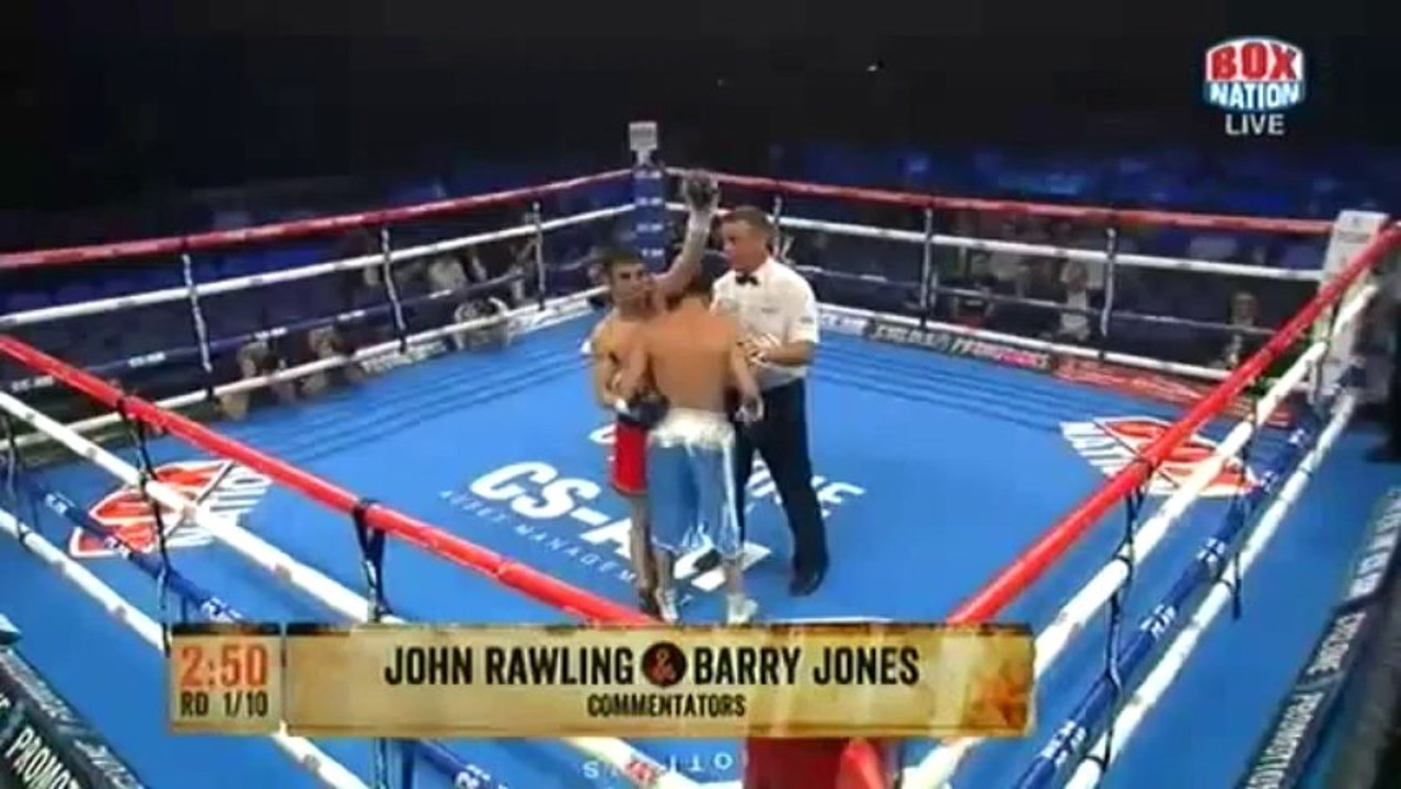 2013-10-19 Jamie Conlan vs Walter Rojas
