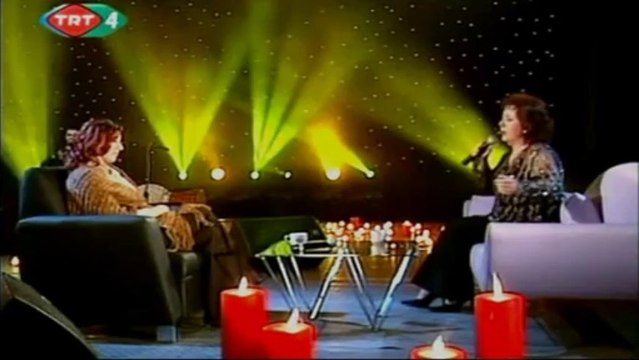 emel taşçıoğlu hastane önünde - dersini almış da yar dilinden