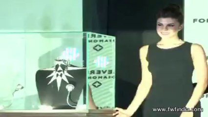 Jacqueline Fernandez at the launch of Forevermark diamonds