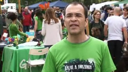 Greenpeace organiza roda de capoeira contra o desmatamento na Amazônia.