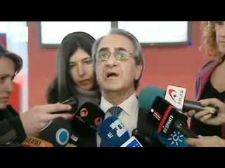 Spain's Iberia airline pilots strike for third day