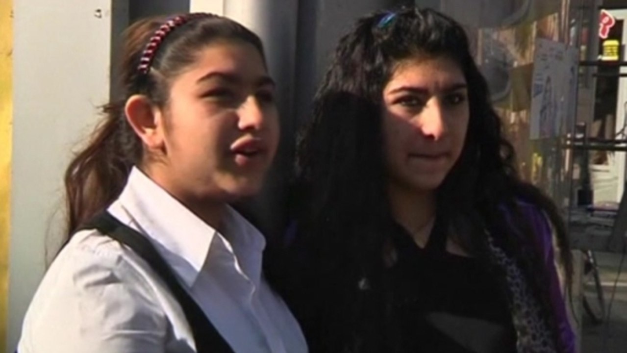 France deportee rejects return offer