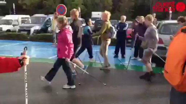 Démonstration de marche nordique - 40e Flers-Cerisy