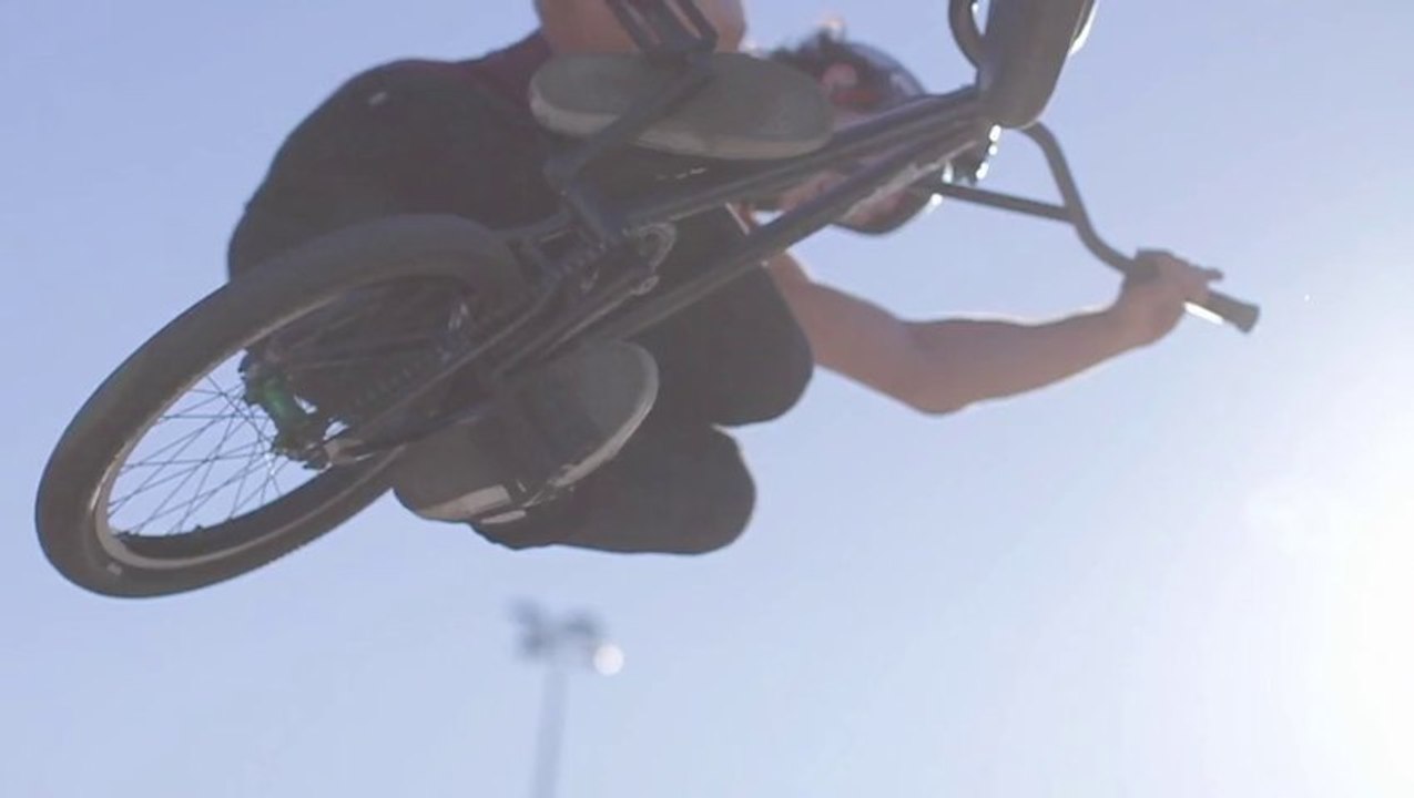 Kamal FARAJ / DéFise by RED de SFR.FR // BMX Pro