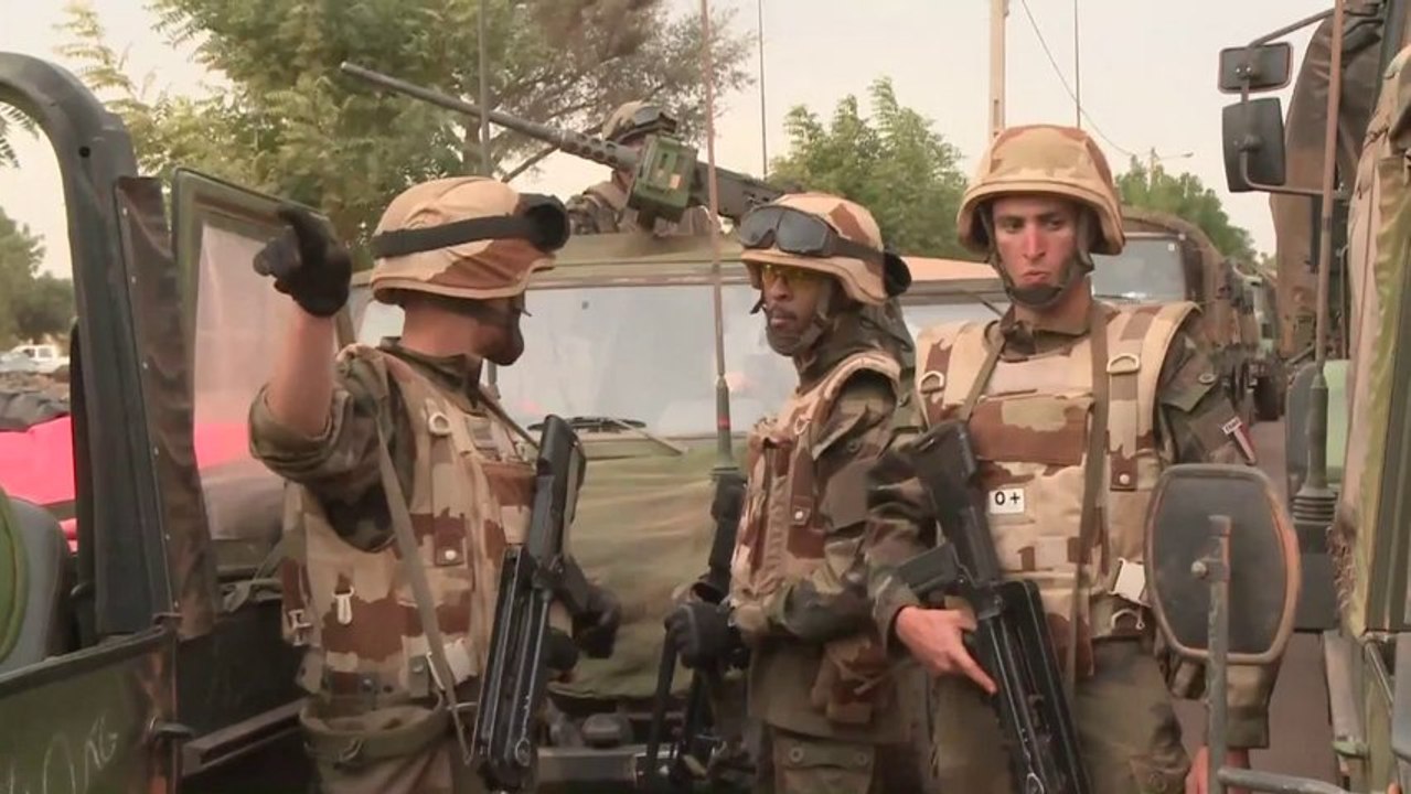 French, Malian troops seize northern Islamist Stronghold