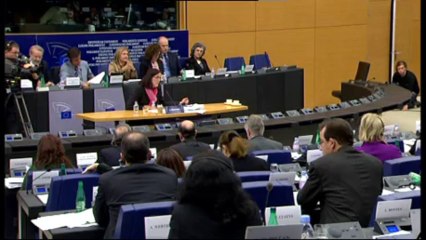 EuroparlTV - Question à Mme Malmstrom sur le paquet asile