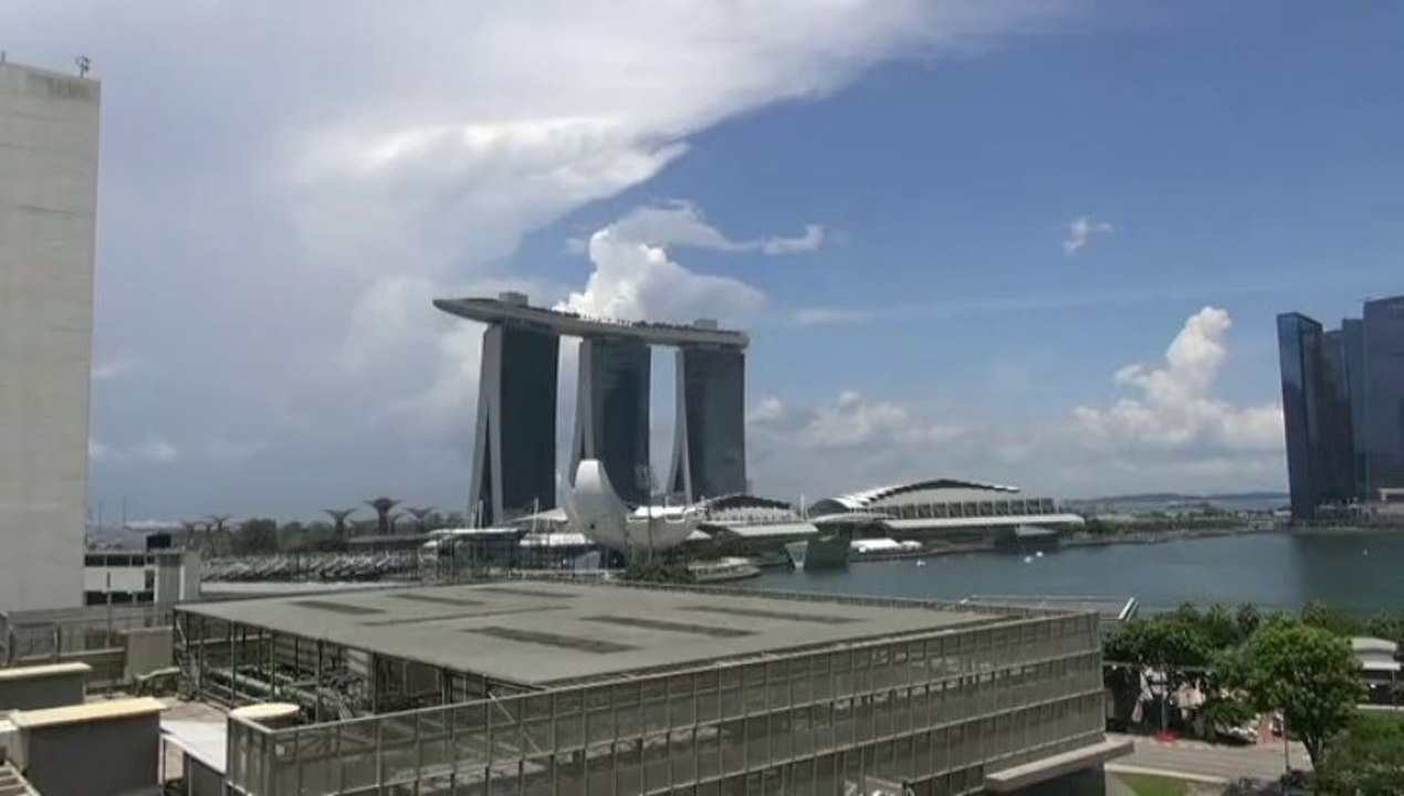 Singapore Town Tour 2013 by Harry