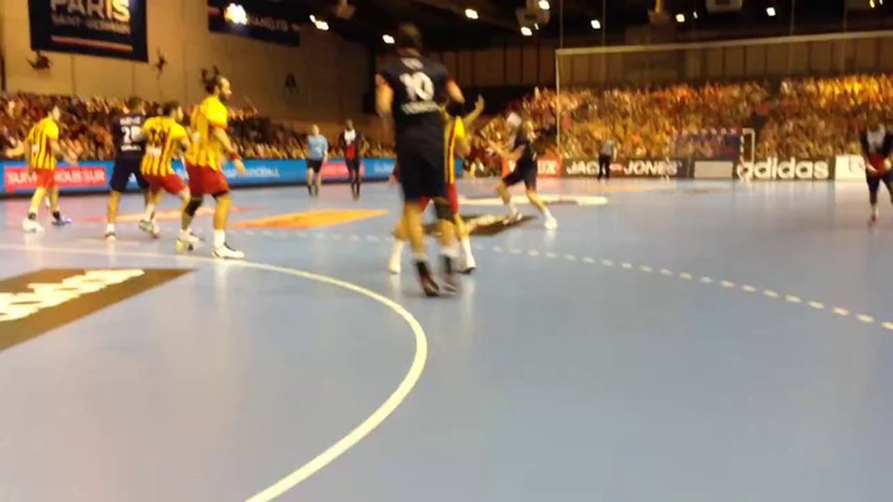 PSG - FC Barcelone | EHFCL Parade de Saric sur Narcisse
