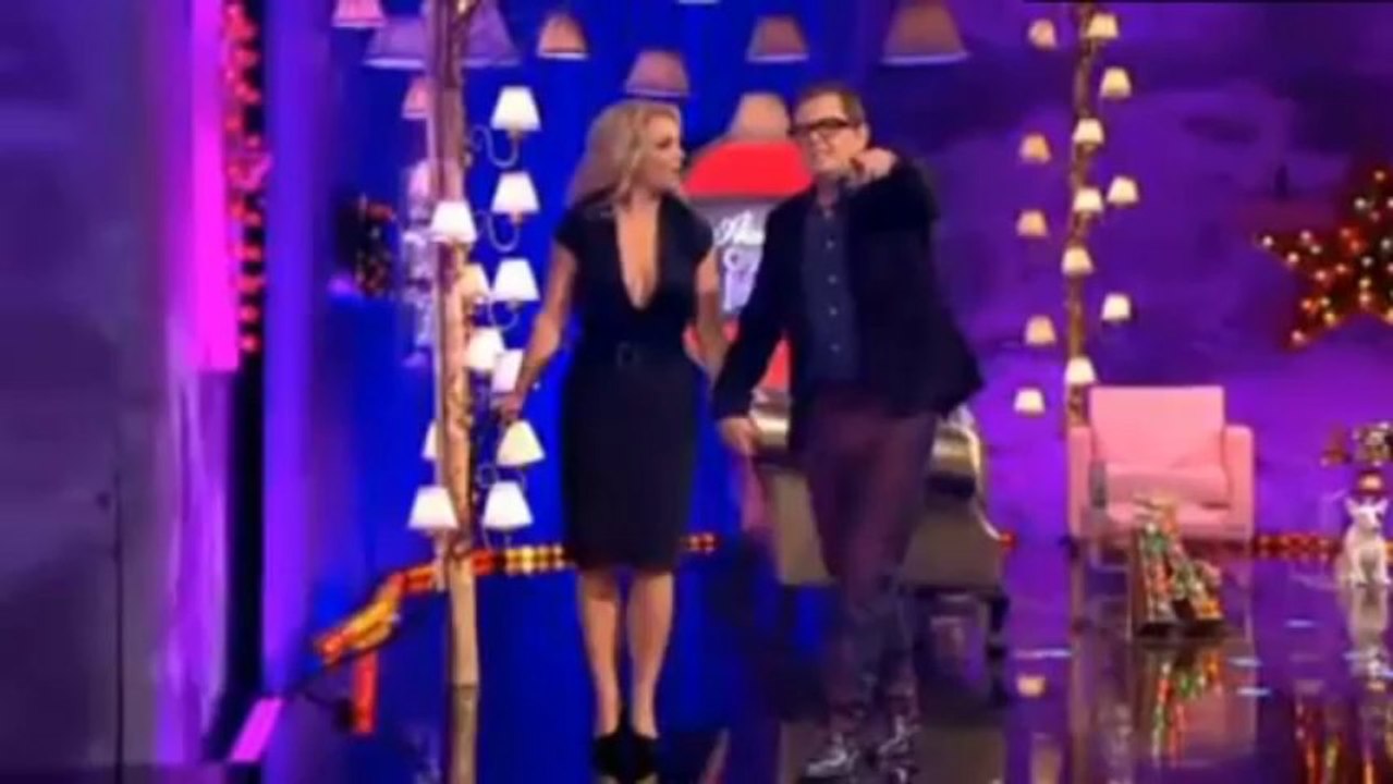 Britney Spears whips people on Alan Carr Chatty Man!!