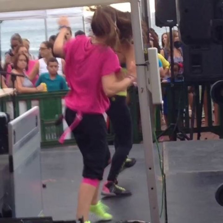 @zumbacanarias con @SoniaZWallsGH14 en el backstage