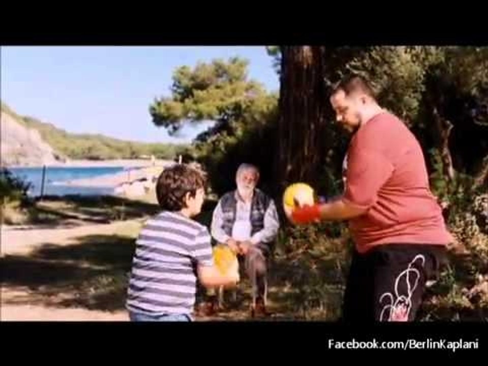 Berlin Kaplanı - Fragman