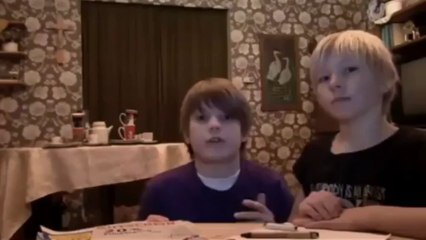 Les enfants de REGIS font un tour de magie