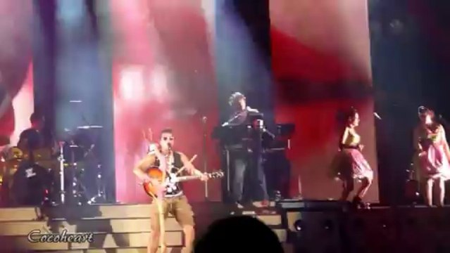 05 Andreas Gabalier - Zuckerpuppen @ Oberhausen, König-Pilsener-Arena, 18.10.2013