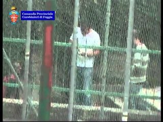 Vieste (FG) - Spaccio di droga davanti alla scuola (19.10.13)
