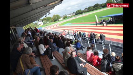 Pont-l'Abbé. Le stade bigouden inauguré : l'avis du parrain Jean Galfione.