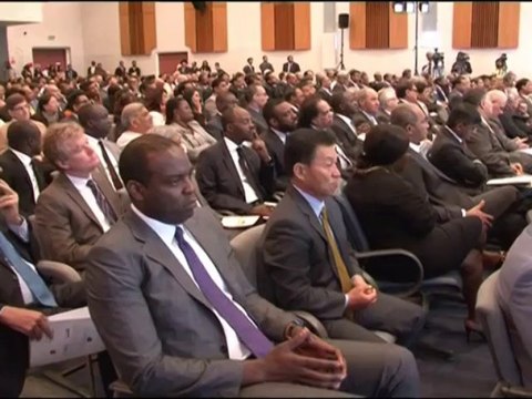 Visite du Président gabonais à l'Ile Maurice pour une coopération sud-sud