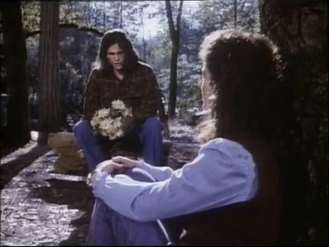 Les routes du paradis(Ep035-Le Monstre Partie 1)