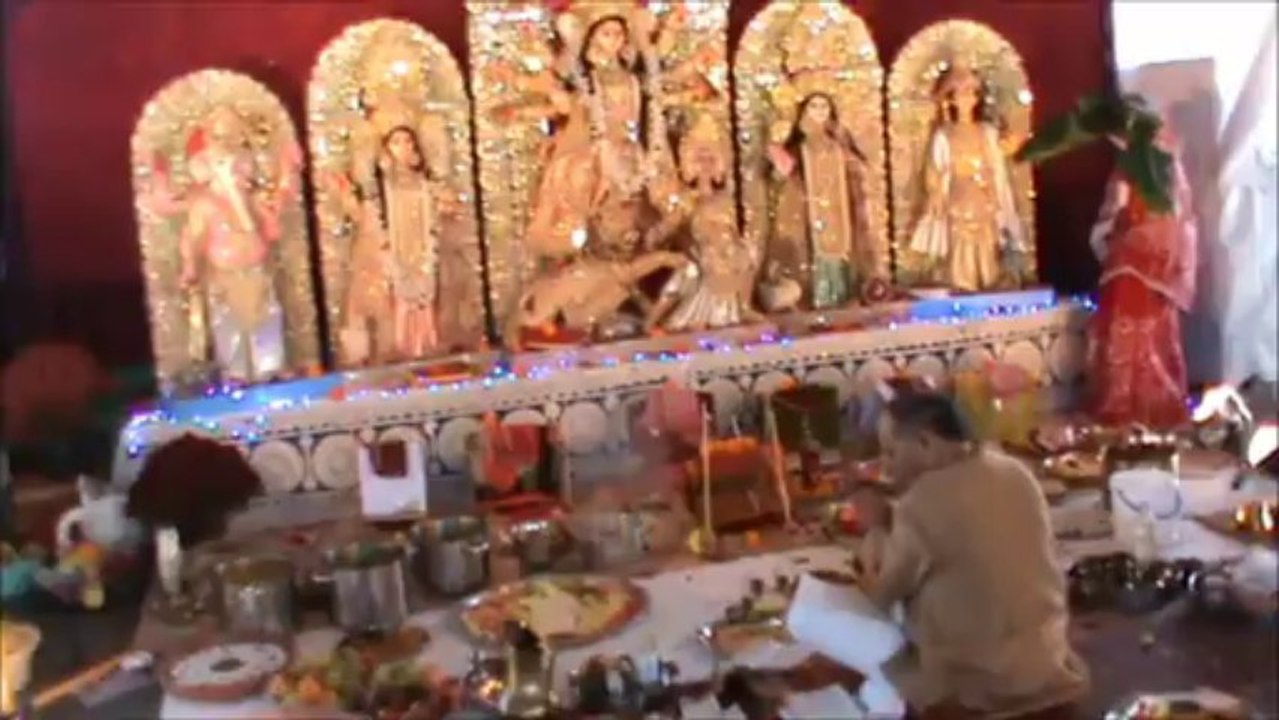 Durga Puja 2013- Maha Ashtami Puja & Aroti