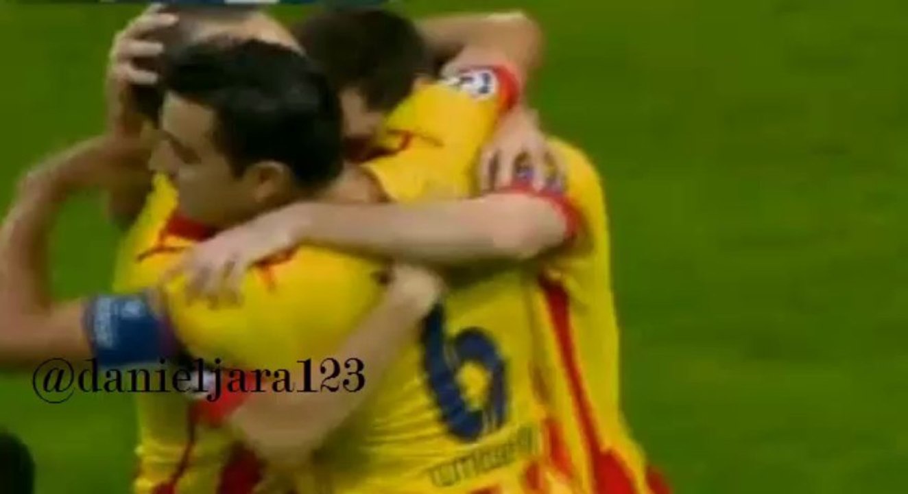 AC Mila (1) vs FC Barcelona (1) - 22.10.13- Liga de Campeones - Goles de Messi y Robhinio