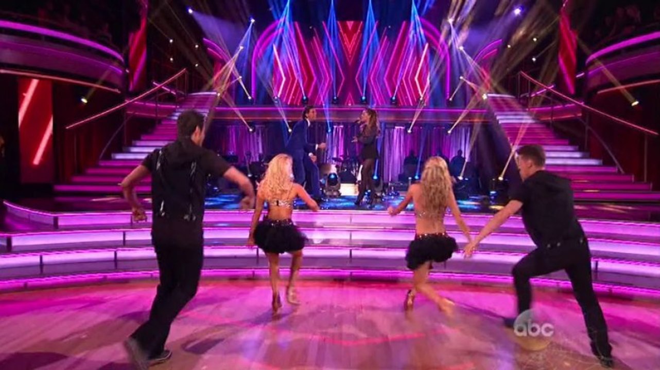 Ariana Grande & Mika - "Popular Song"