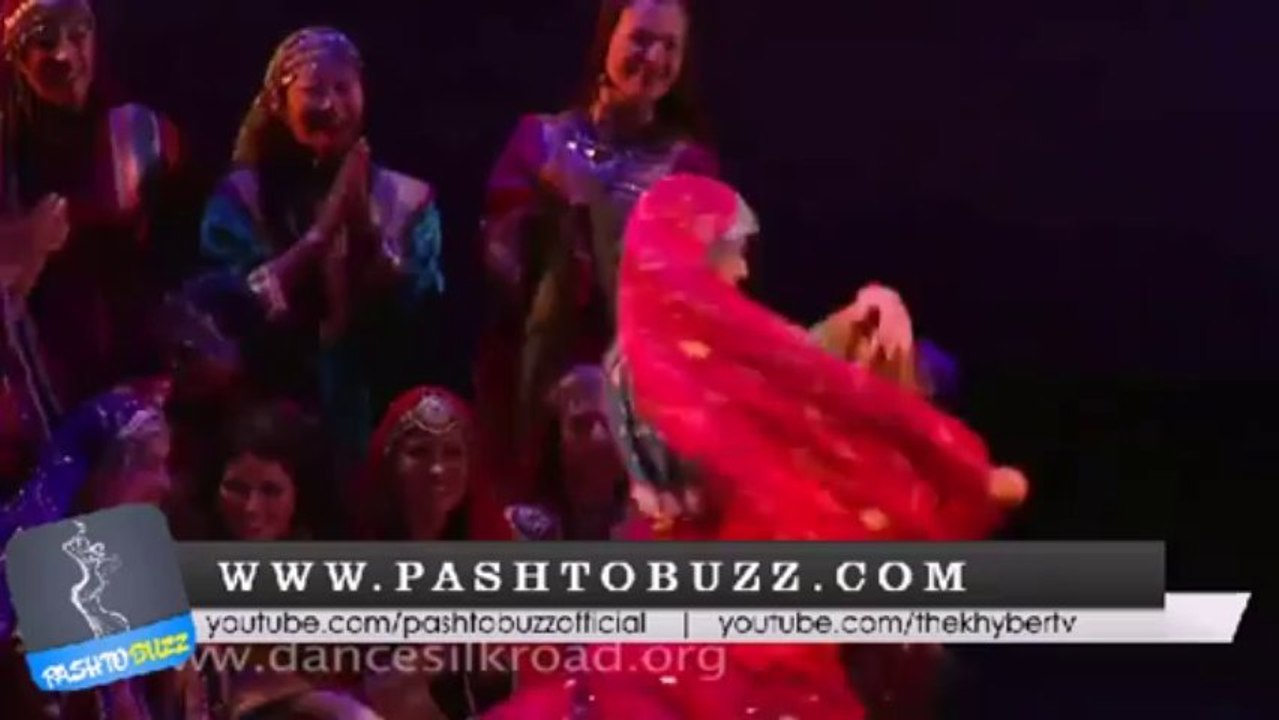 Afghan Loghari dance- Homayoun Sakhi, Salar Nader _ Mariam - YouTube