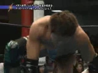 Milano Collection AT vs Tiger Mask IV