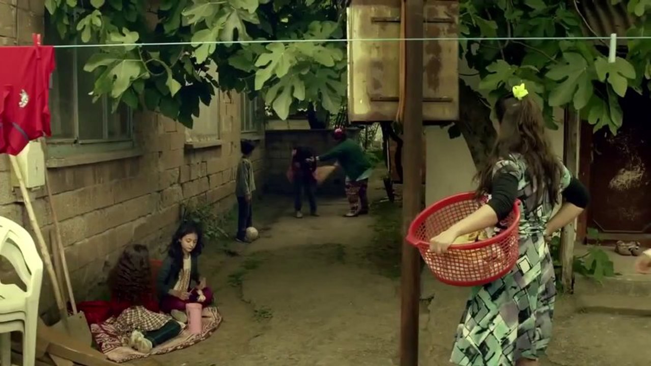 Aşk Ağlatır  Fragman