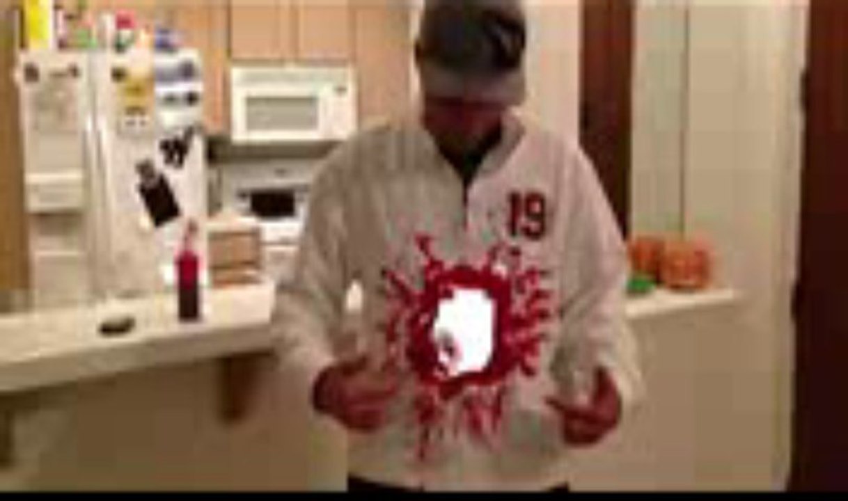 iPad2 Halloween Costume- Gaping hole in torso