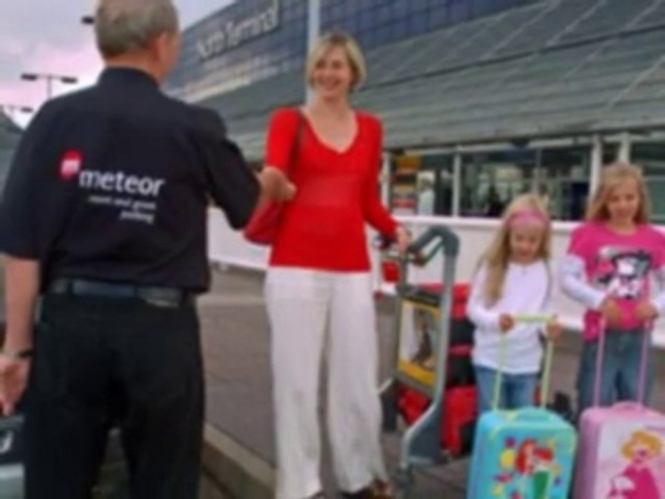 Gatwick Airport Car Parking At UK London Airport With Meet And Greet Valet Secure Car Parking.