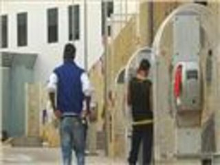 سكان لمبيدوزا يتعاطفون مع المهاجرين غير الشرعيين