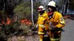 Bombeiros lutam contra focos de incêndio na Austrália